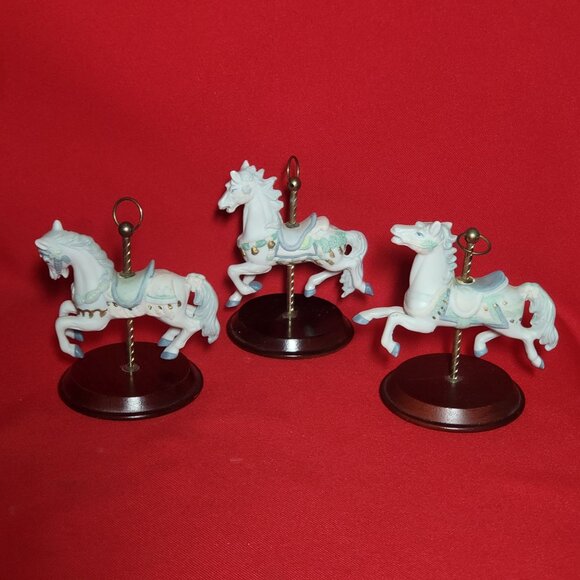 Vintage Bisque Porcelain Carousel Horse Wood Stand Lot of 3 - Picture 9 of 11
